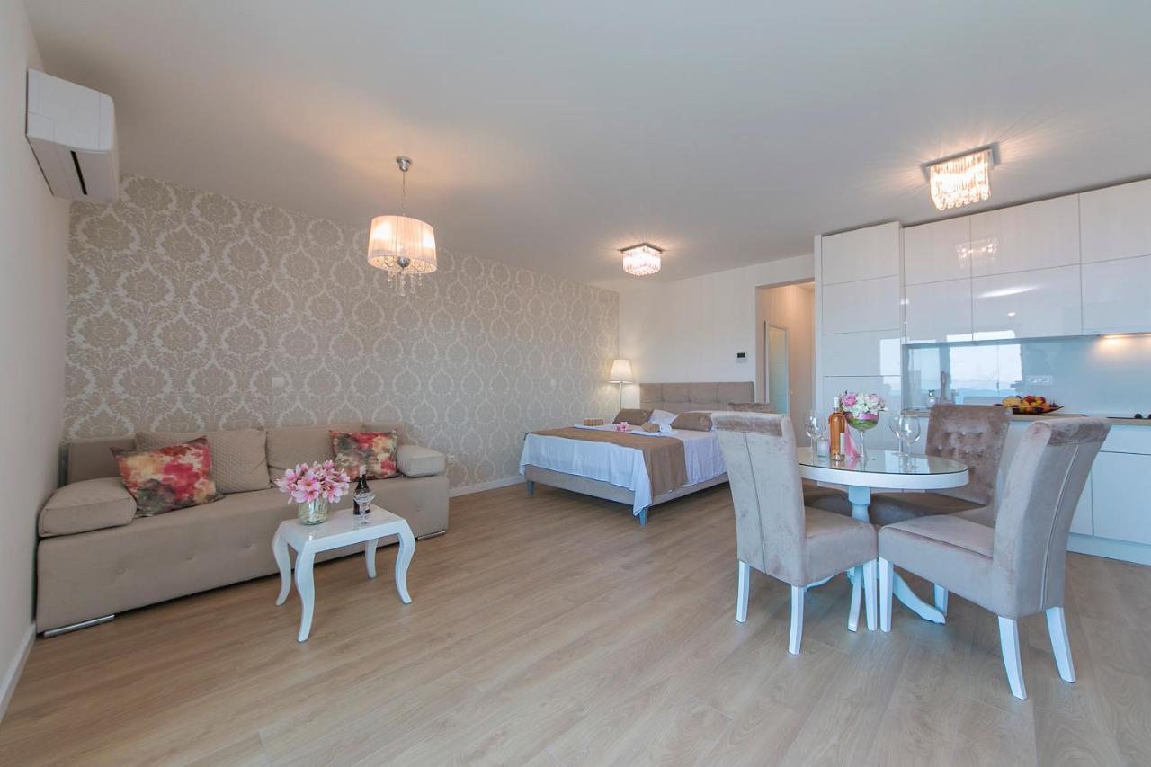 Apartman Sunshine Apartment Makarska Ngoại thất bức ảnh